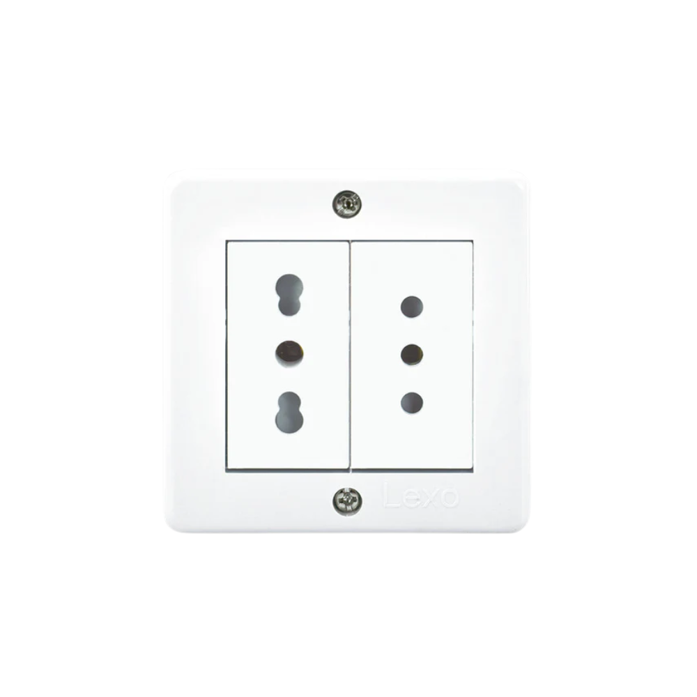 Hydrobox IP20 con toma corriente doble 10A más 10/16A 250V blanco