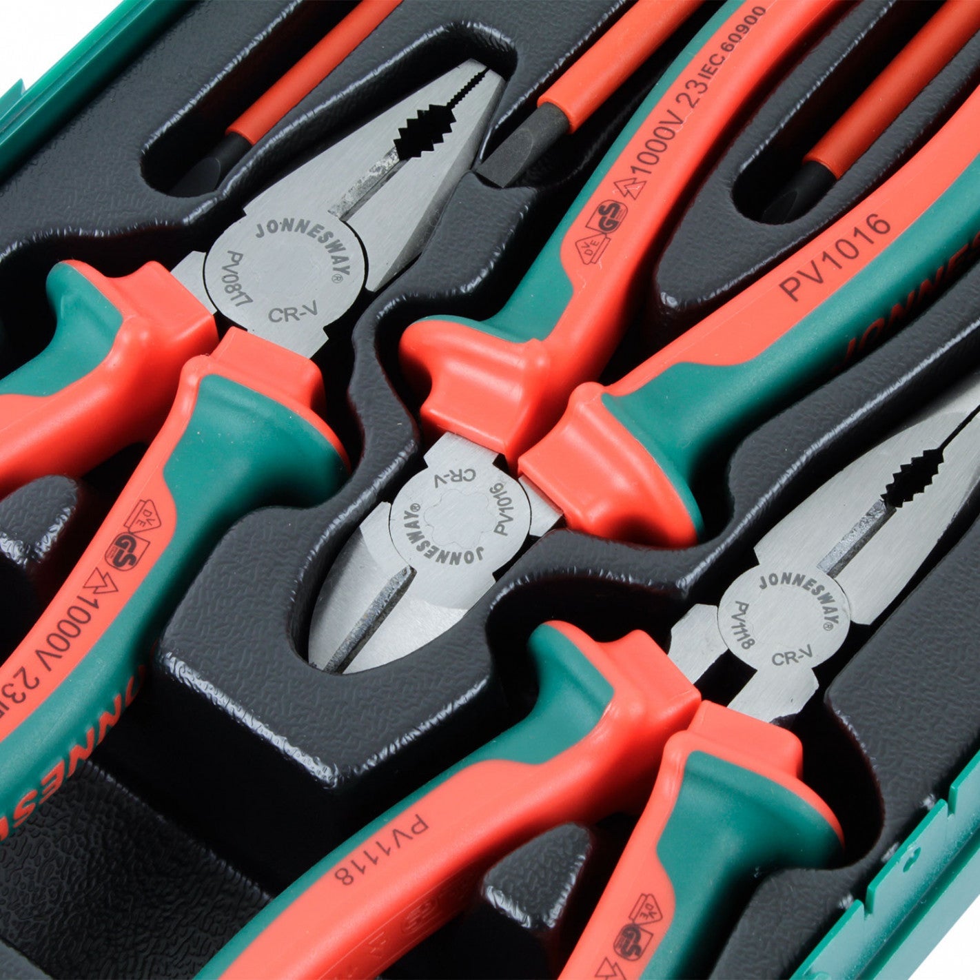 KIT ALICATE DESTORNILLADOR AISLACION 1000V PSV218S